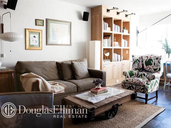 3 Sheridan Sq #15A, Manhattan, NY 10014