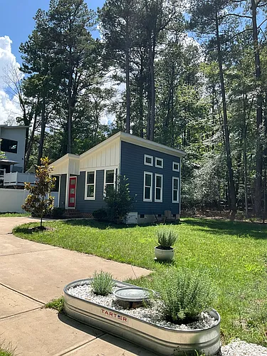 107 Hillcrest Ave #D Photo 1