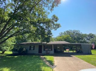277 Miller Ln, Columbus, MS 39705