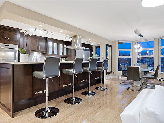 5th image of 1250 Quayside Dr #1901