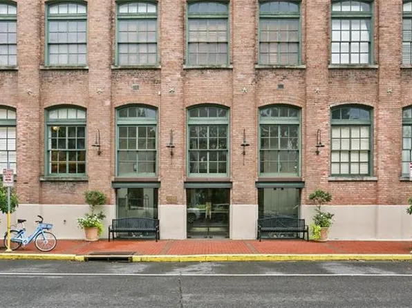 1107 S Peters St, New Orleans, LA