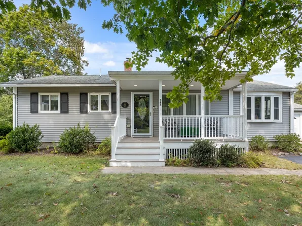 347 Astle St, Tewksbury, MA 01876