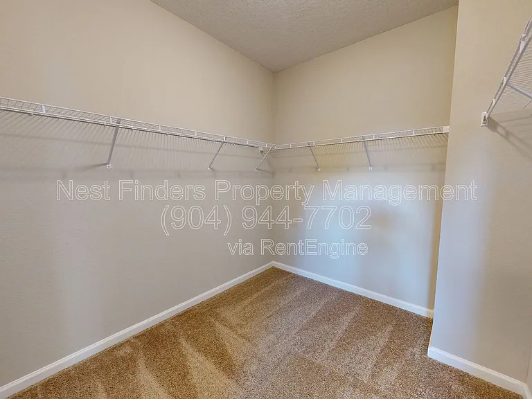 235 Starnberg Ct — Photo 20
