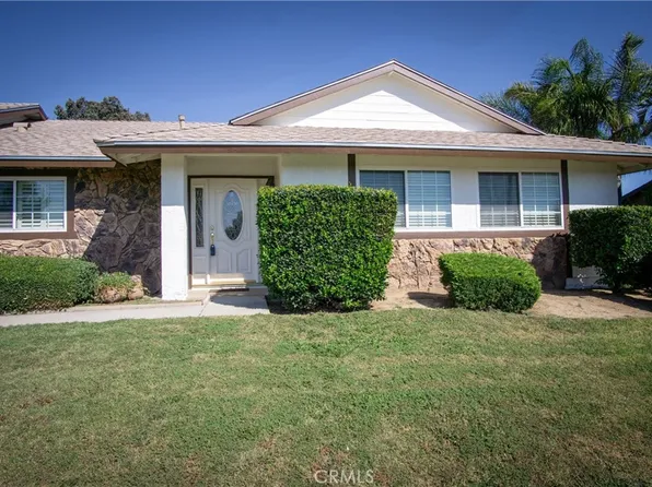 11498 Antigua Dr, Jurupa Valley, CA 91752