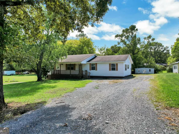 820 Murray Dr, Chatsworth, GA 30705