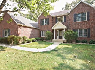 524 Brighton Ln, Dyer, IN