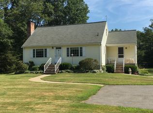 89 Sagamore St, South Hamilton, MA 01982
