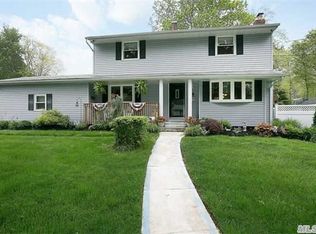 25 Brenner Rd, Coram, NY 11727