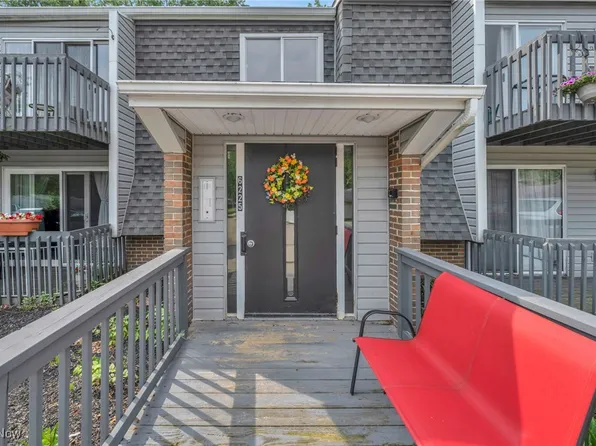 6225 Hidden Creek Dr Unit 223, Lorain, OH 44053