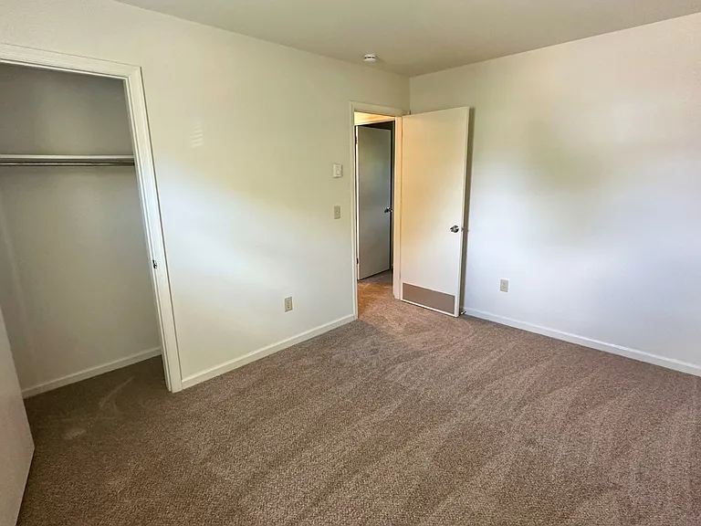 4 Pickford Dr — Photo 20