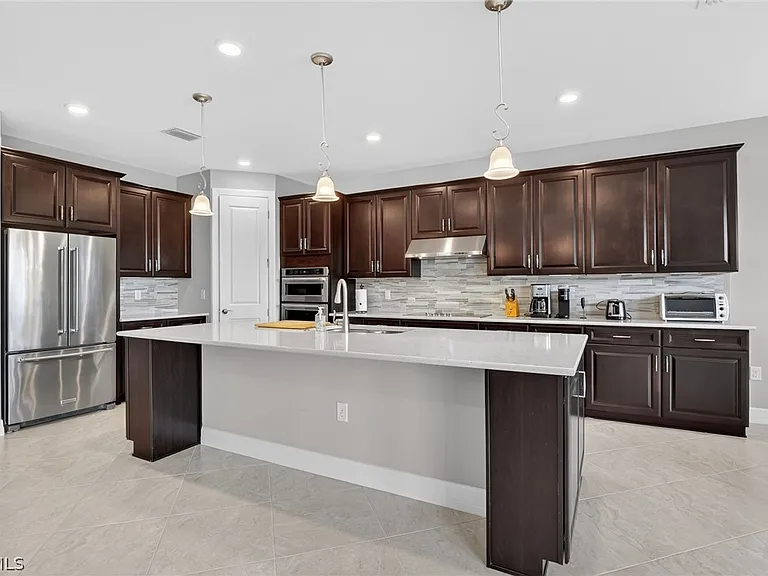 11279 Thurston Chase — Photo 10