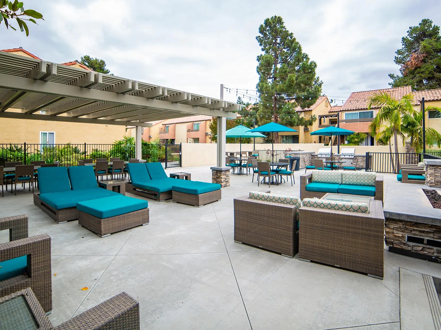 The Villas at Kearny Mesa — Photo 4