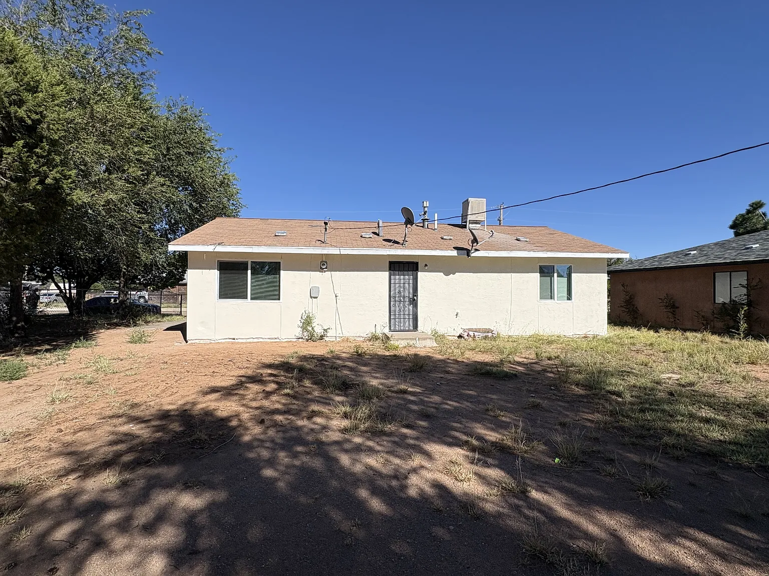 409 River Road - 0 — Photo 3