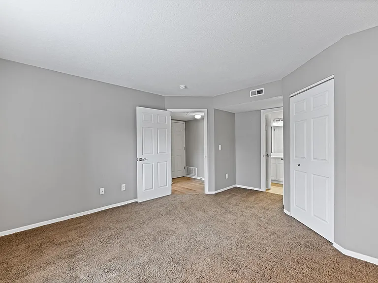 Heritage Glen — Photo 32
