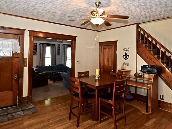 3rd image of 373 Girard Ave