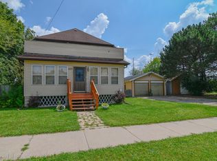 1315 S Oakland Ave, Green Bay, WI 54304