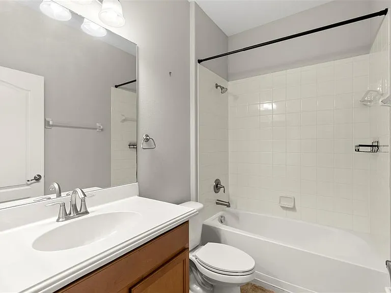 20405 Autumn Fern Ave — Photo 23