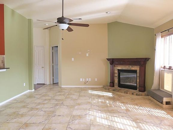 2nd image of 4724 Carolina Trace Trl