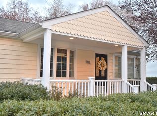 150 Black Point Rd E, Niantic, CT 06357