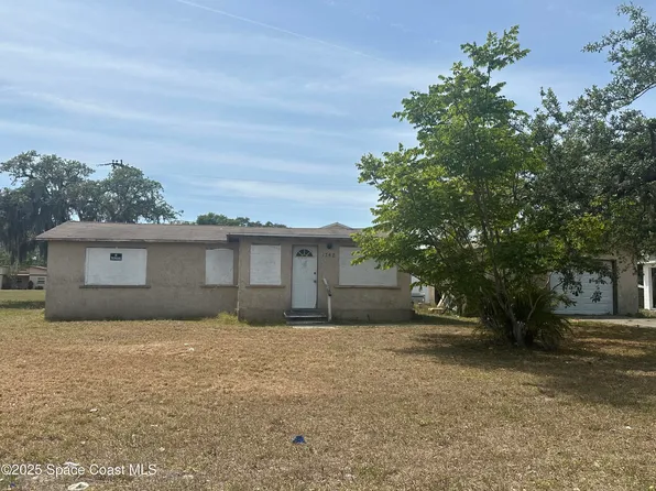 1748 S De Leon Ave, Titusville, FL 32780