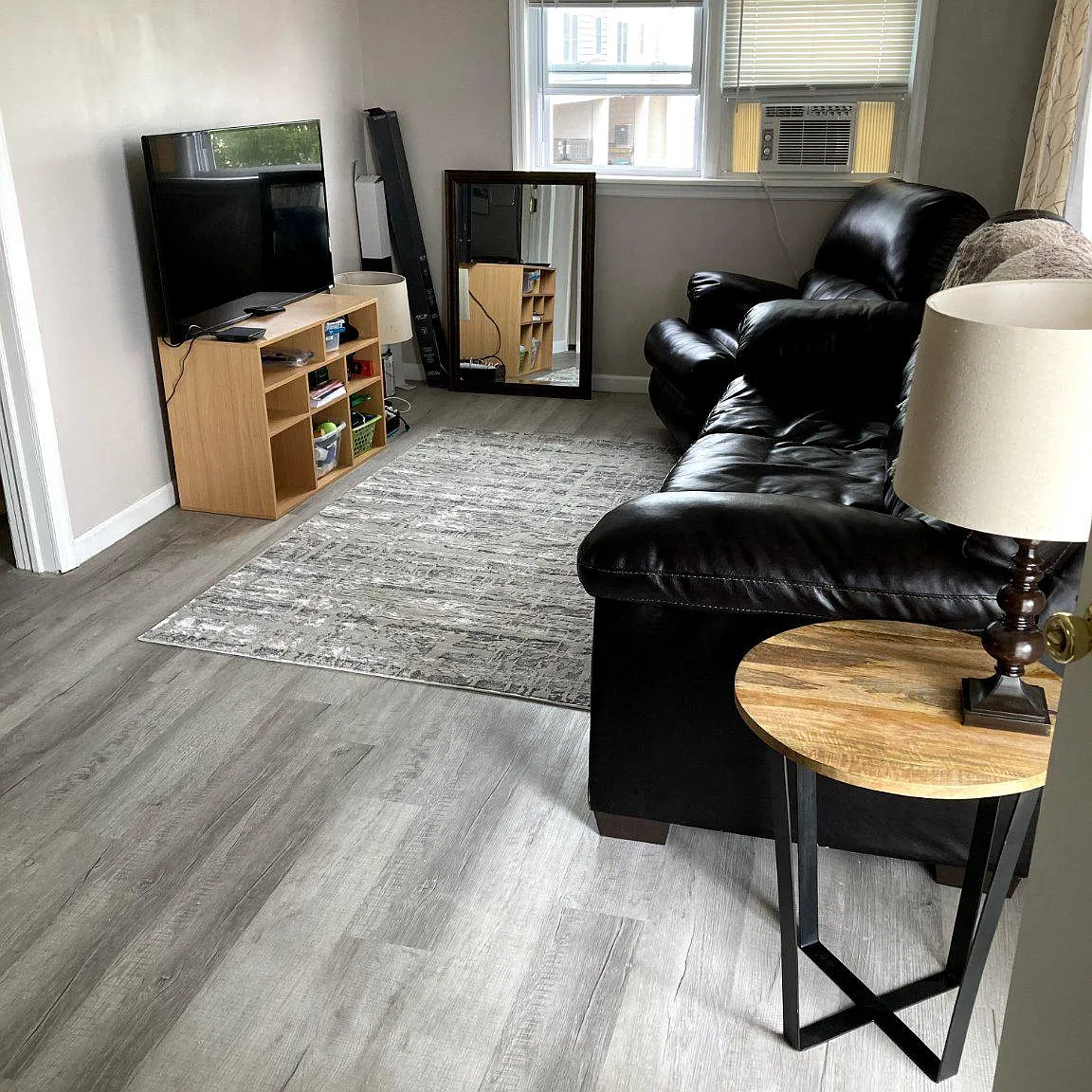1 bed, 1.0 bath, 1100 sqft, $1,450 — Photo 1
