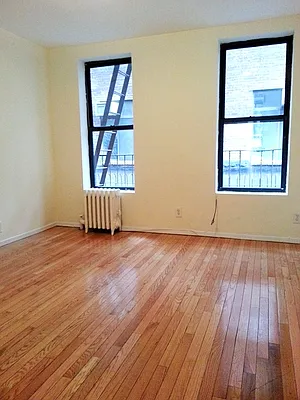Rented by New York Residence | media 30