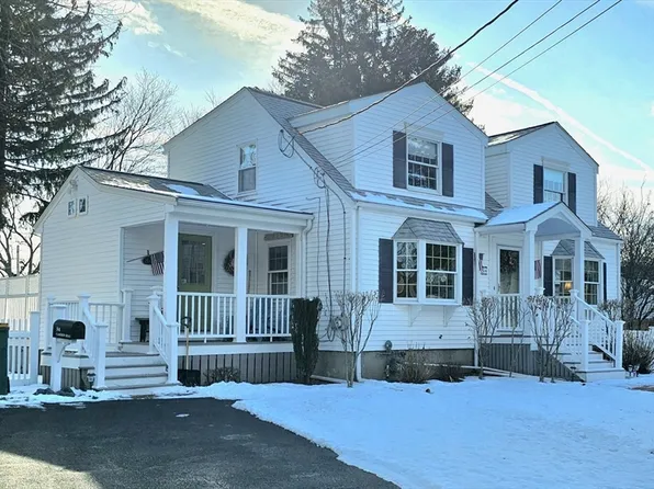 84 Cameron Rd, Norwood, MA 02062
