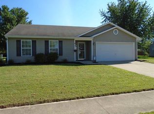 236 Spurgeon Dr, Seymour, IN 47274