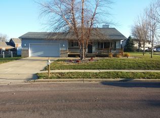 5005 W Windsor Way, Sioux Falls, SD 57106