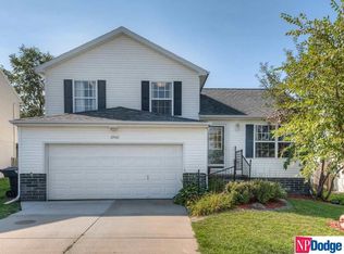 17813 Josephine St, Omaha, NE 68136