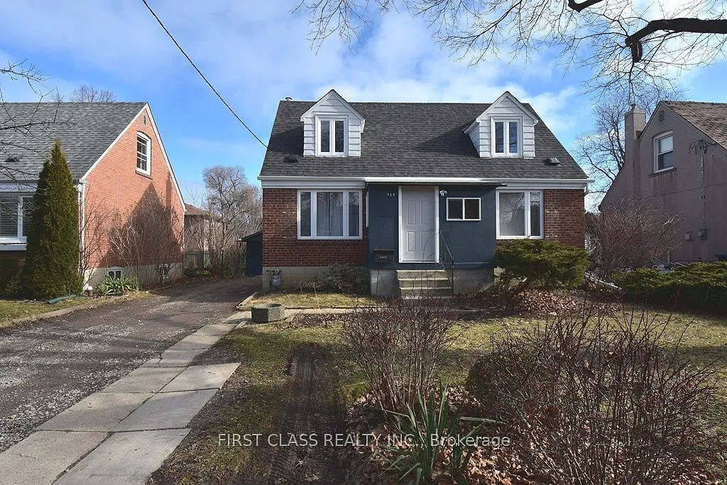 2 bed, $2,500 — Photo 1
