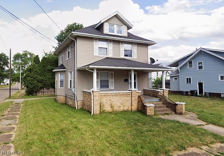 1st image of 168 Claremont Ave NW