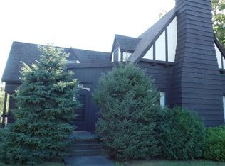 422 E State St, Cheboygan, MI 49721