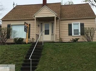 225 Elm St, Portland, MI 48875