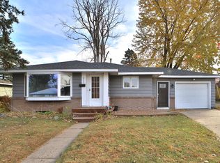 212 8th St NE, Staples, MN 56479