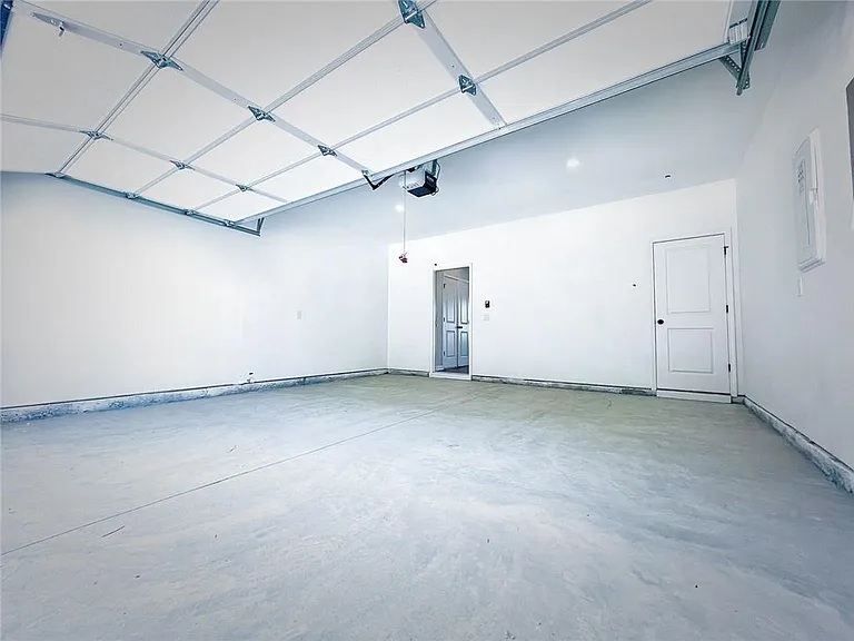 2676 Whistler Way NE — Photo 20