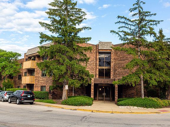 2nd image of 925 Spring Hill Dr APT 311