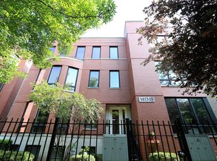 1419 W Fillmore St APT 3W, Chicago, IL 60607