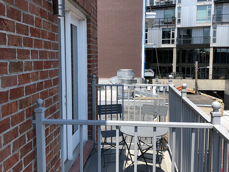 9th St NW — Photo 15