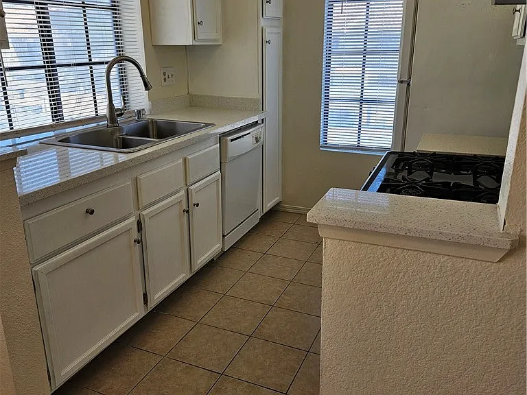 4713 Nara Vista Way #203 — Photo 7