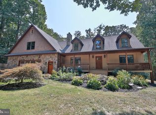 797 Mountain View Dr, Westminster, MD 21157