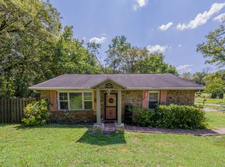 135 S Old Sevierville Pike, Seymour, TN 37865