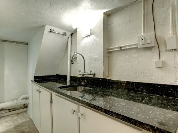 1375 Race St APT 2, Denver, CO 80206