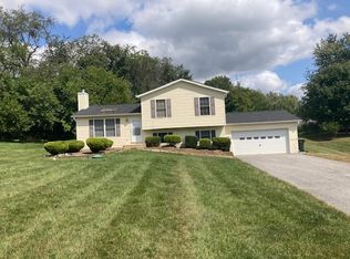 4724 Trail Ct, Westminster, MD 21158