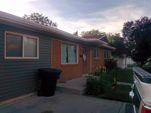 5730 S Topowa Dr, Salt Lake City, UT 84107