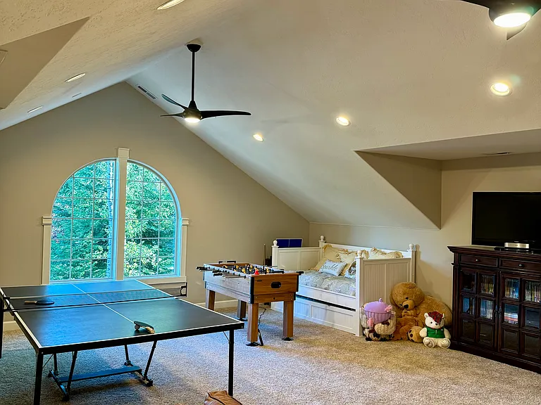 1020 Cedar Ln — Photo 21