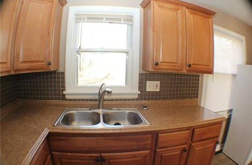 3rd image of 6704 E 97th St