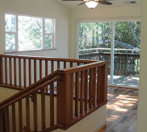 4th image of 7510 Hillmont Dr