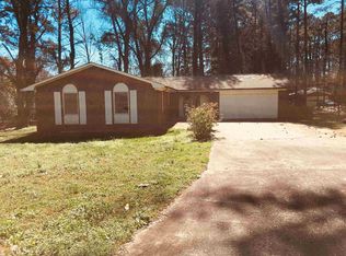 6144 Shamrock Cv, Morrow, GA 30260