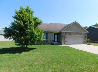 32340 Lilac Ln, Logan, OH 43138